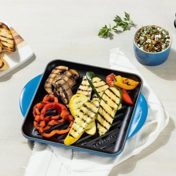 Le Creuset Enameled Cast Iron Square Grill Pan 9.5" Artichaut Green Skillet - Picture 4 of 5